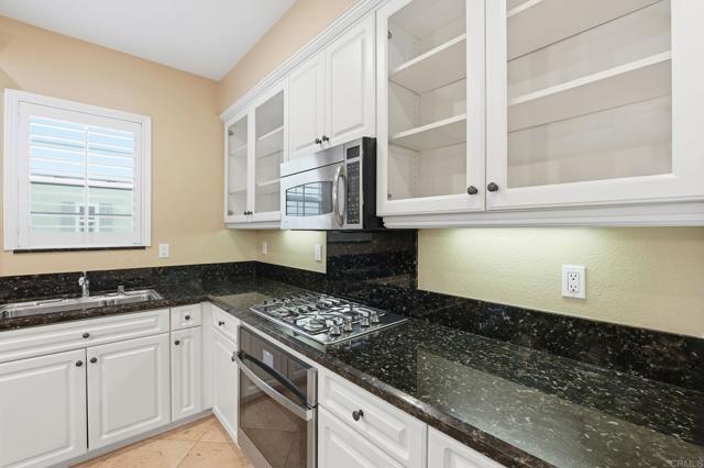 Detail Gallery Image 15 of 26 For 16926 Vasquez Way #86,  San Diego,  CA 92127 - 2 Beds | 2/1 Baths