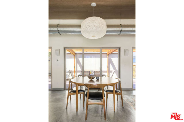 4989 Vincent Avenue, Los Angeles CA: https://media.crmls.org/mediaz/266b8adf-5a0c-4fad-bb28-874ac7e4af8f.jpg