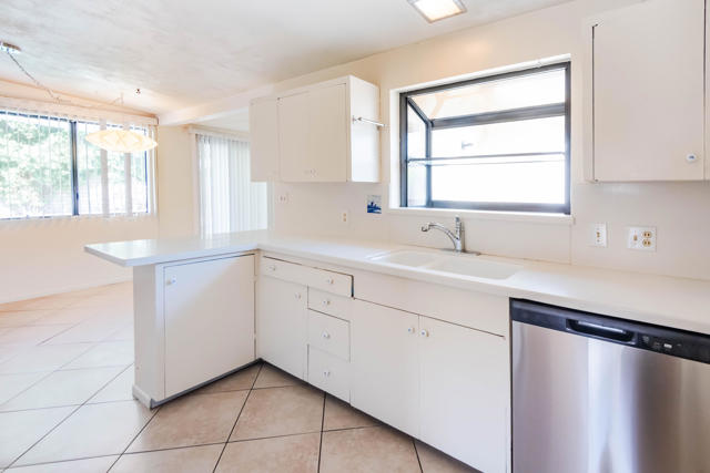 45901 Toro Peak Road, Palm Desert CA: https://media.crmls.org/mediaz/266becb0-2591-4be6-b44c-303db0800ba7.jpg