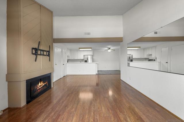 9140 Gramercy Dr, San Diego CA: https://media.crmls.org/mediaz/266c7921-35ad-4ef1-bea4-ba2274c9a75e.jpg