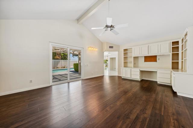 72890 Amber Street, Palm Desert CA: https://media.crmls.org/mediaz/266c9cd5-5c89-4b55-87a2-da19cd95c6c3.jpg