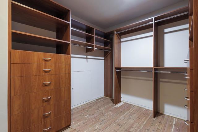 14300 Saddle Mountain Drive, Los Altos Hills CA: https://media.crmls.org/mediaz/266cd46f-cdde-4149-a2d7-22108fcd5217.jpg