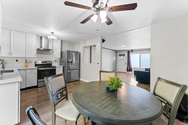 Detail Gallery Image 6 of 20 For 1623 Pentecost Way #3,  San Diego,  CA 92105 - 2 Beds | 1 Baths