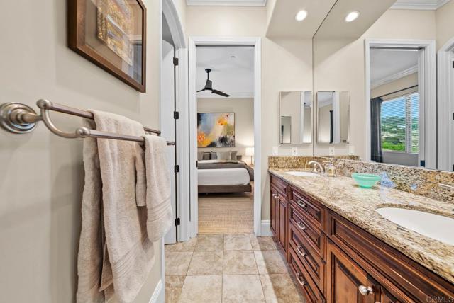 5102 Espinoza Road, El Cajon CA: https://media.crmls.org/mediaz/266e6304-57cf-4391-844d-89ec845a5125.jpg