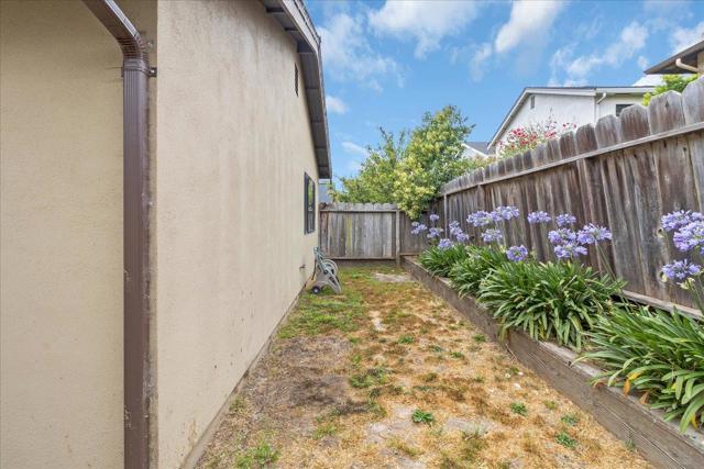 1575 Sepulveda Drive, Salinas CA: https://media.crmls.org/mediaz/266f1b8a-916b-44bb-8b92-a6509ebc56b3.jpg
