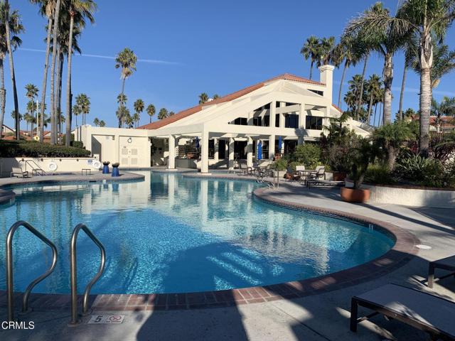 Detail Gallery Image 1 of 26 For 4455 Antigua Way, Oxnard,  CA 93035 - 2 Beds | 2 Baths