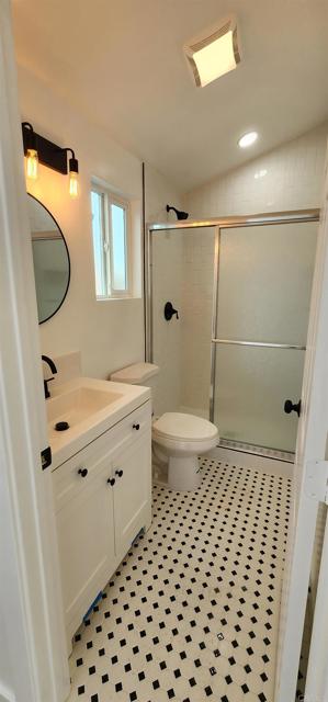 Detail Gallery Image 41 of 43 For 2411 21 L St, San Diego,  CA 92102 - – Beds | – Baths