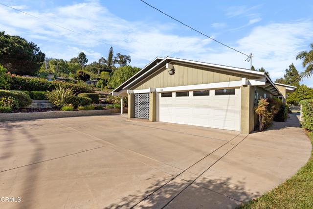 590 Alosta Drive, Camarillo CA: https://media.crmls.org/mediaz/267032ea-c4e1-44e1-bd4b-468214d2c670.jpg