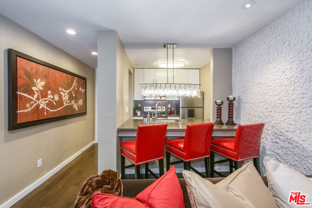 141 S Clark Drive 220, West Hollywood, CA 90048