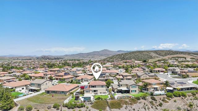 35473 Laurel Tree Ct, Winchester CA: https://media.crmls.org/mediaz/26721eb2-f538-4ebe-bef5-a8a6090f550c.jpg