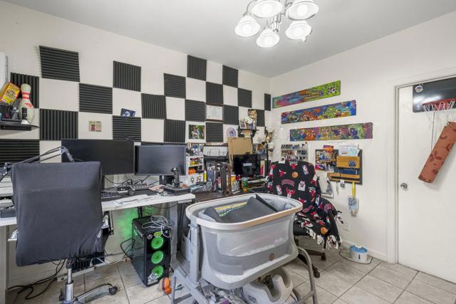 938 College Drive, San Jose CA: https://media.crmls.org/mediaz/2672cea4-3e91-4e43-855d-40bb83f58fce.jpg