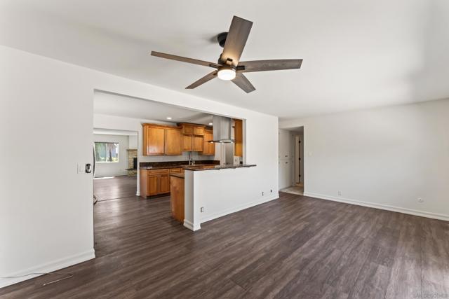 948 Emma Dr., Cardiff by the Sea CA: https://media.crmls.org/mediaz/26745c85-2bdf-4d75-beaa-22f5b7f83391.jpg