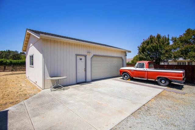 19715 Hale Avenue, Morgan Hill CA: https://media.crmls.org/mediaz/2674dd86-25aa-4be7-aec8-e3de0affaaea.jpg