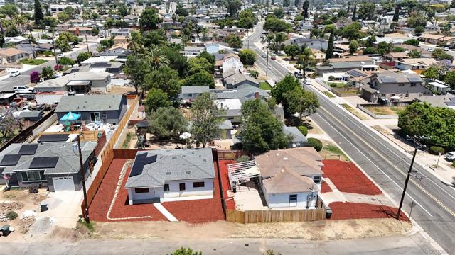4712 4714 Harbinson Ave., La Mesa CA: https://media.crmls.org/mediaz/2676b938-3545-494c-9e6a-90a8a0a1e66a.jpg