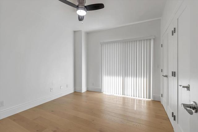 3074 Malcolm Avenue, Oakland CA: https://media.crmls.org/mediaz/2677a9f7-6a18-497e-a67c-f22fd1434425.jpg