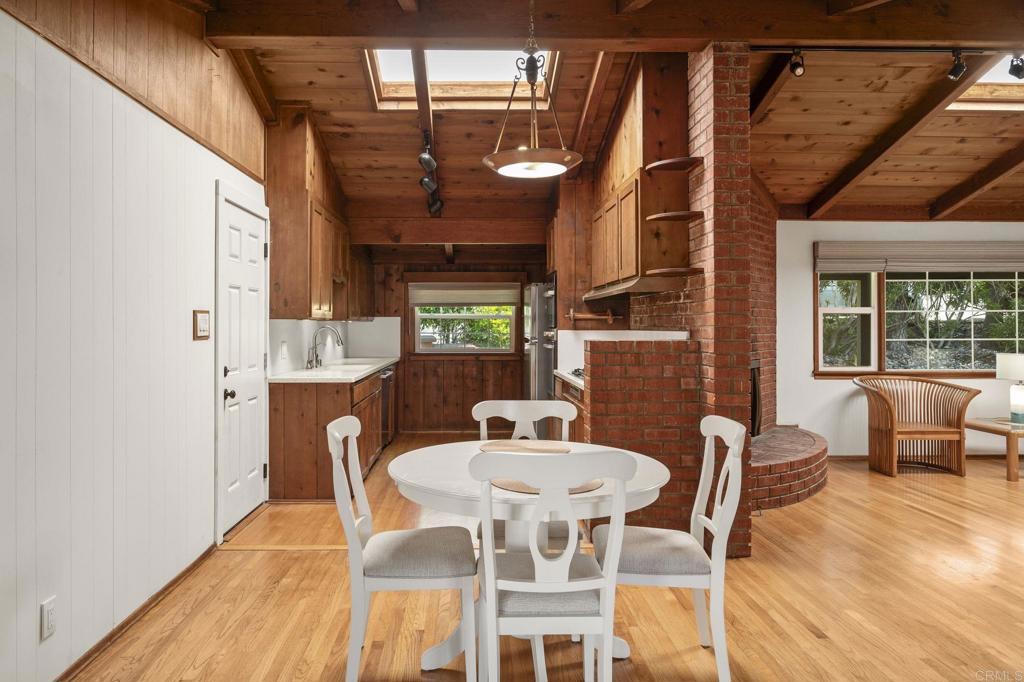 386 13th Street - photo 11