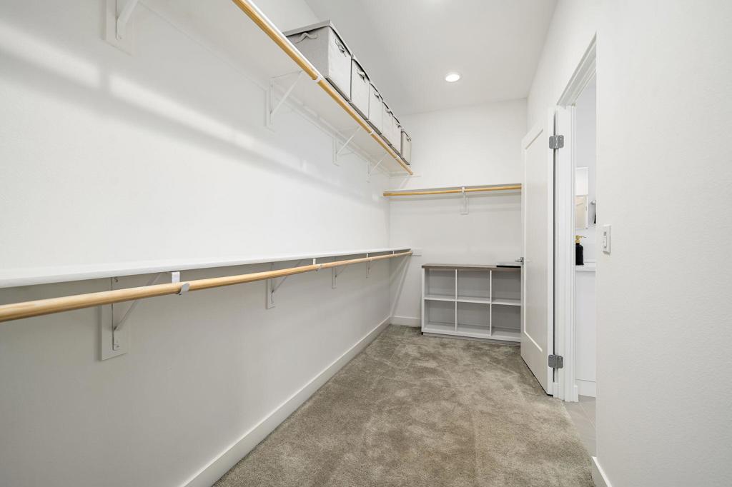 MLS #219132592DA image #18