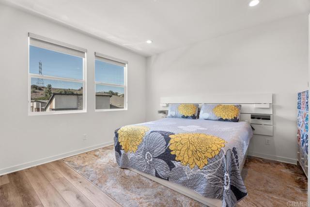 10416 Adamson Way, San Diego CA: https://media.crmls.org/mediaz/267abd8c-042a-47c8-b98e-9f4818f4c2b8.jpg