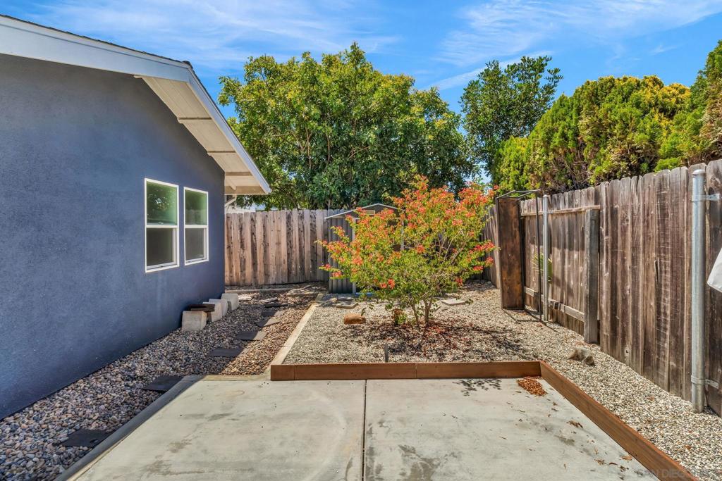 MLS #250034894SD img 35