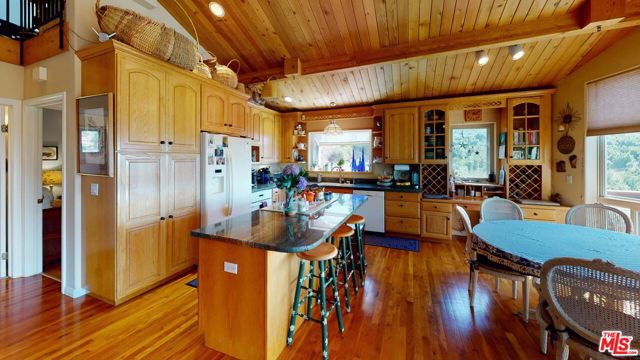 5850 Casitas Pass Road, Ventura CA: https://media.crmls.org/mediaz/267cb72d-8f85-4361-993b-e1ff354ede11.jpg