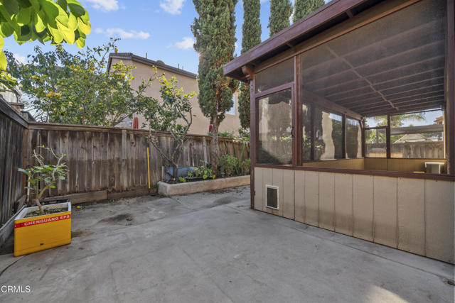 Detail Gallery Image 35 of 41 For 1930 Ribera Dr, Oxnard,  CA 93030 - 5 Beds | 3 Baths