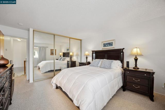 14295 Doolittle Dr, San Leandro CA: https://media.crmls.org/mediaz/267e169d-5bca-4bb0-8ee5-deec647e9a78.jpg