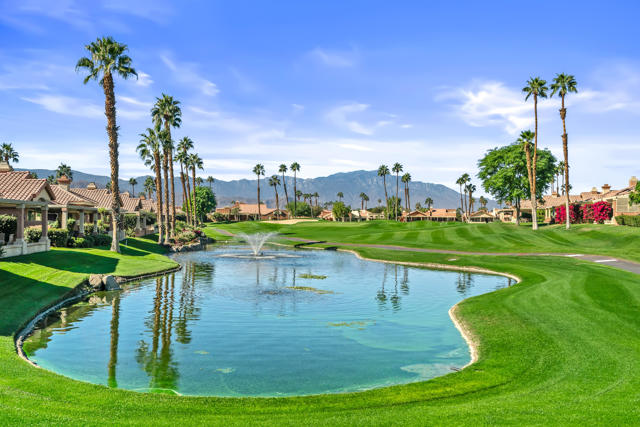 76788 Kybar Road, Palm Desert CA: https://media.crmls.org/mediaz/267f03b9-c236-4bea-b2ec-f53ff32e14d9.jpg