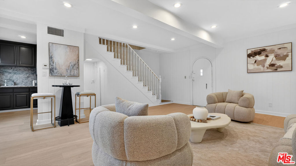 MLS #26863697 image #42
