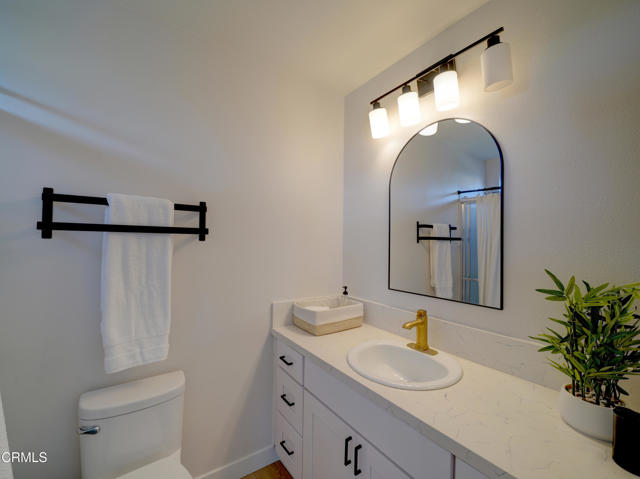 Detail Gallery Image 29 of 37 For 29047 Ironwood Ln, Saugus,  CA 91390 - 3 Beds | 3/1 Baths