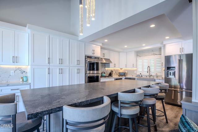 Detail Gallery Image 3 of 36 For 4511 Gateshead Bay, Oxnard,  CA 93035 - 3 Beds | 2/1 Baths