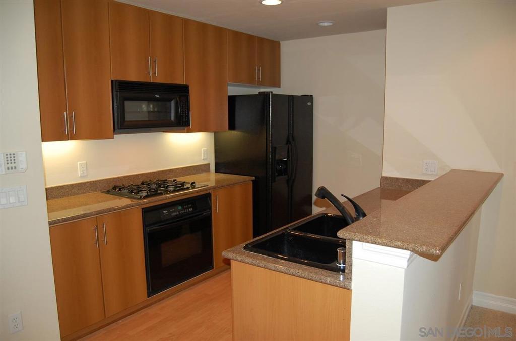 1225 Island - photo 2