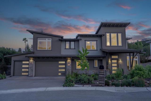 115 Wika Ranch Court, Redwood City CA: https://media.crmls.org/mediaz/26862b30-1b02-4ea1-8612-22851d5284bc.jpg