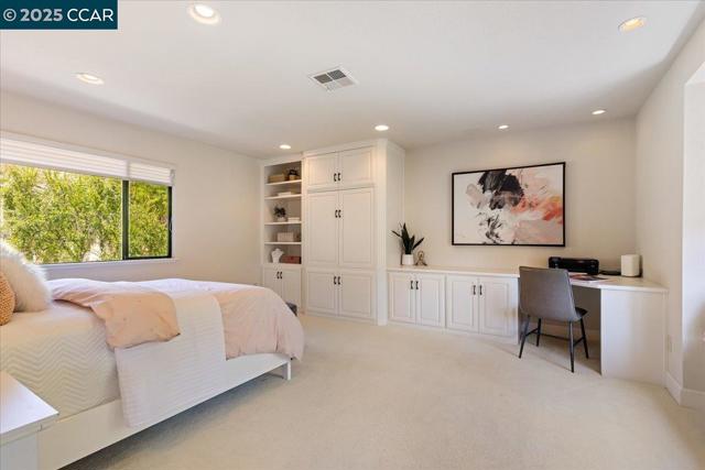 4101 Fox Creek Ct, Danville CA: https://media.crmls.org/mediaz/268664c3-fd52-426b-b2af-2b0e724af6f6.jpg