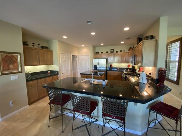 60222 Angora Court, La Quinta CA: https://media.crmls.org/mediaz/2687c71b-2137-4c5e-bb28-12953cace985.jpg