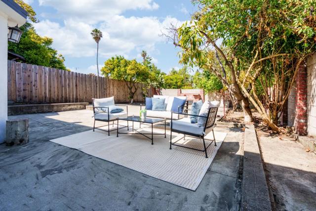 2036 E 20th Street, Oakland CA: https://media.crmls.org/mediaz/26881f3d-3fa0-4632-b028-bdea007bbc0a.jpg
