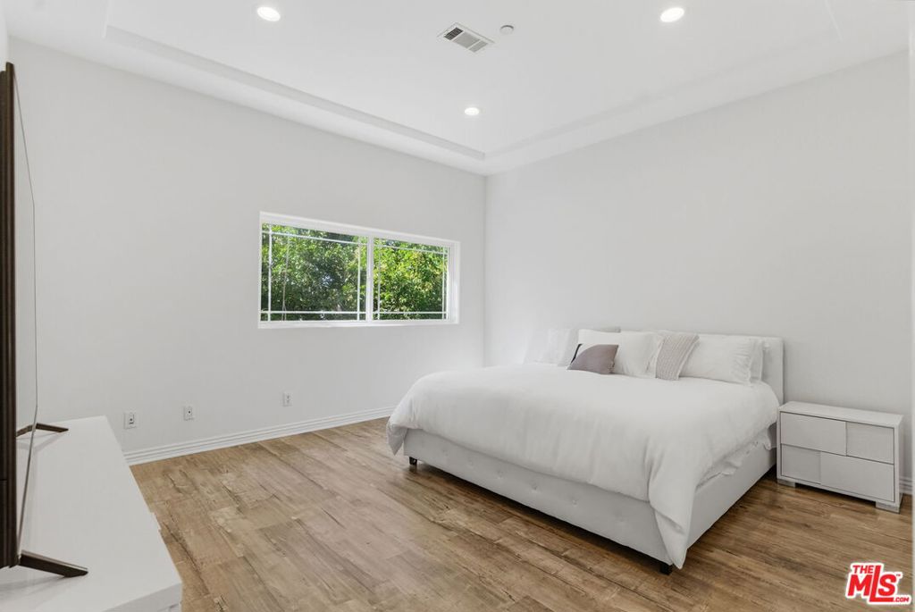 MLS #25617871 image #22