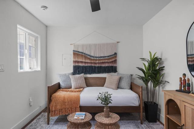 4119 Orange Ave, San Diego CA: https://media.crmls.org/mediaz/26884765-7175-4859-9769-ef8000c24536.jpg