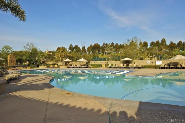 7845 Caminito Camelia, San Diego CA: https://media.crmls.org/mediaz/2689812e-0405-490e-93b2-ce97206bcf57.jpg
