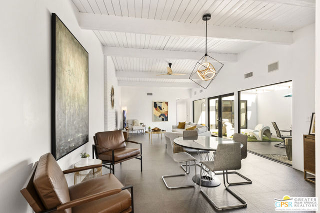 2084 S Lagarto Way, Palm Springs CA: https://media.crmls.org/mediaz/268983a1-9c60-45a5-82ab-0069cbe474a6.jpg