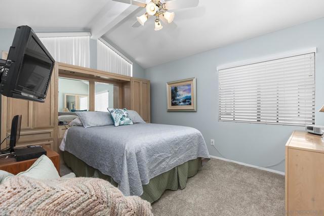 6317 CAMINITO DEL PASTEL, San Diego CA: https://media.crmls.org/mediaz/268a3142-d8da-4c85-8960-007e0d7bf1d9.jpg