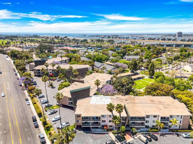 Detail Gallery Image 30 of 33 For 4444 W Point Loma Blvd #46,  San Diego,  CA 92107 - 2 Beds | 2 Baths