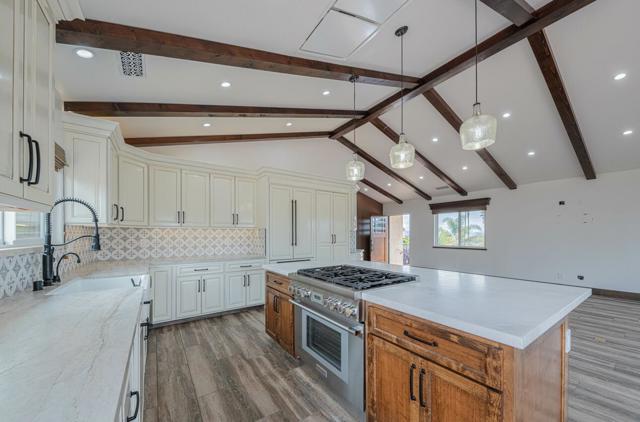 10883 Assisi Way, Salinas CA: https://media.crmls.org/mediaz/268e30be-c939-490a-b9ca-3dbf66e45f42.jpg
