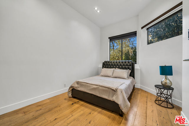 3026 PASSMORE Drive, Los Angeles CA: https://media.crmls.org/mediaz/268e4c4c-19cf-4312-8090-65b1cd5183d4.jpg