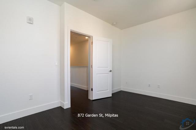 872 Garden Street, Milpitas CA: https://media.crmls.org/mediaz/268eca8a-4bc4-4730-98df-ae24919f1a61.jpg