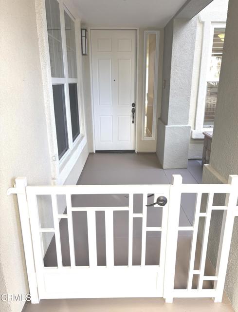 1423 Windshore Way, Oxnard CA: https://media.crmls.org/mediaz/268ed0dd-fafb-4fe1-936a-169573ee8574.jpg