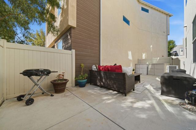 Detail Gallery Image 66 of 72 For 2056 Callisto Terrace, Chula Vista,  CA 91915 - 3 Beds | 3/1 Baths