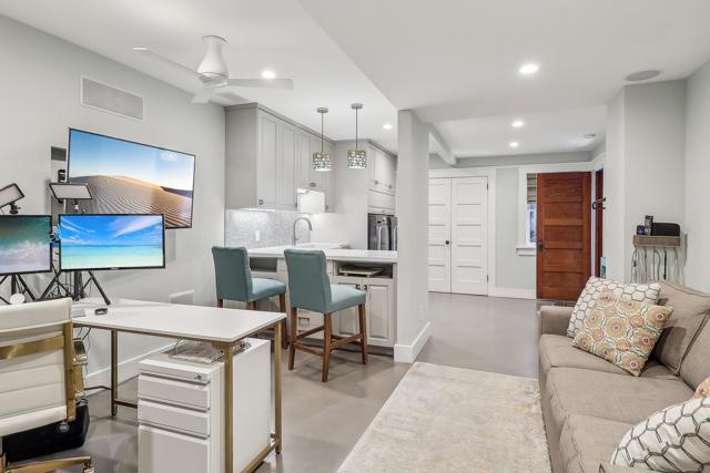 4472 Hortensia St, San Diego CA: https://media.crmls.org/mediaz/269087fd-edca-4c68-a6bb-8f1c1c6d4532.jpg