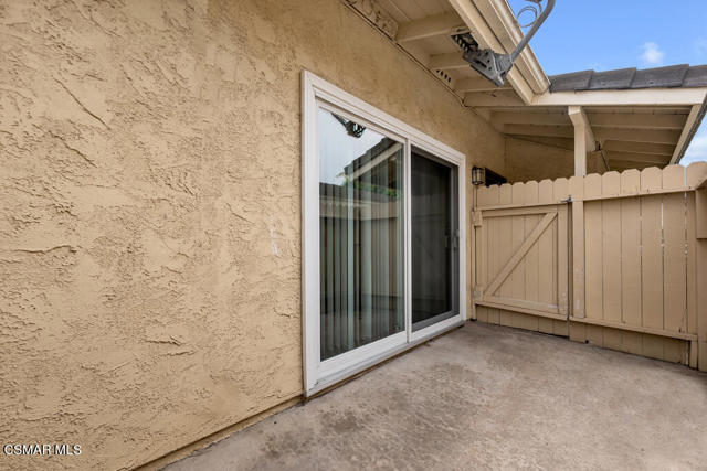 2718 Wendy Place, Port Hueneme CA: https://media.crmls.org/mediaz/2690bb51-1a37-4552-86cb-6031d1839c18.jpg