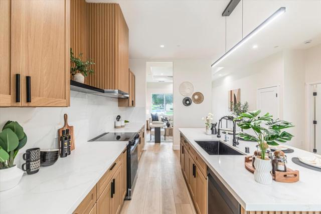 3367 Brigadoon Way, San Jose CA: https://media.crmls.org/mediaz/26926f06-a69a-41de-bec6-848215fe552c.jpg
