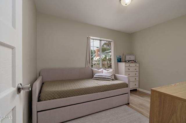 104 E Warner Street, Ventura CA: https://media.crmls.org/mediaz/26955dfe-514e-469e-88c6-85ce22e50e56.jpg